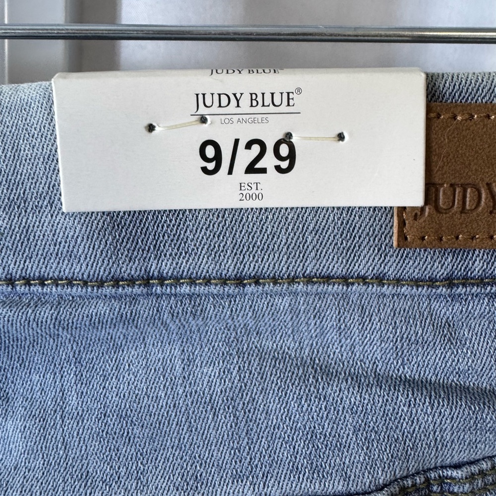 Judy Blue Mid Rise 9.5” Pull On Skinny Jeggings Light Wash Inseam 28” size 9/29 - Picture 11 of 16